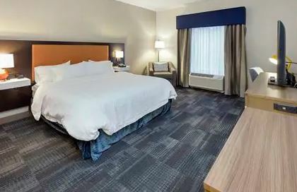 Hampton & / Town Centre Hotel Morgantown